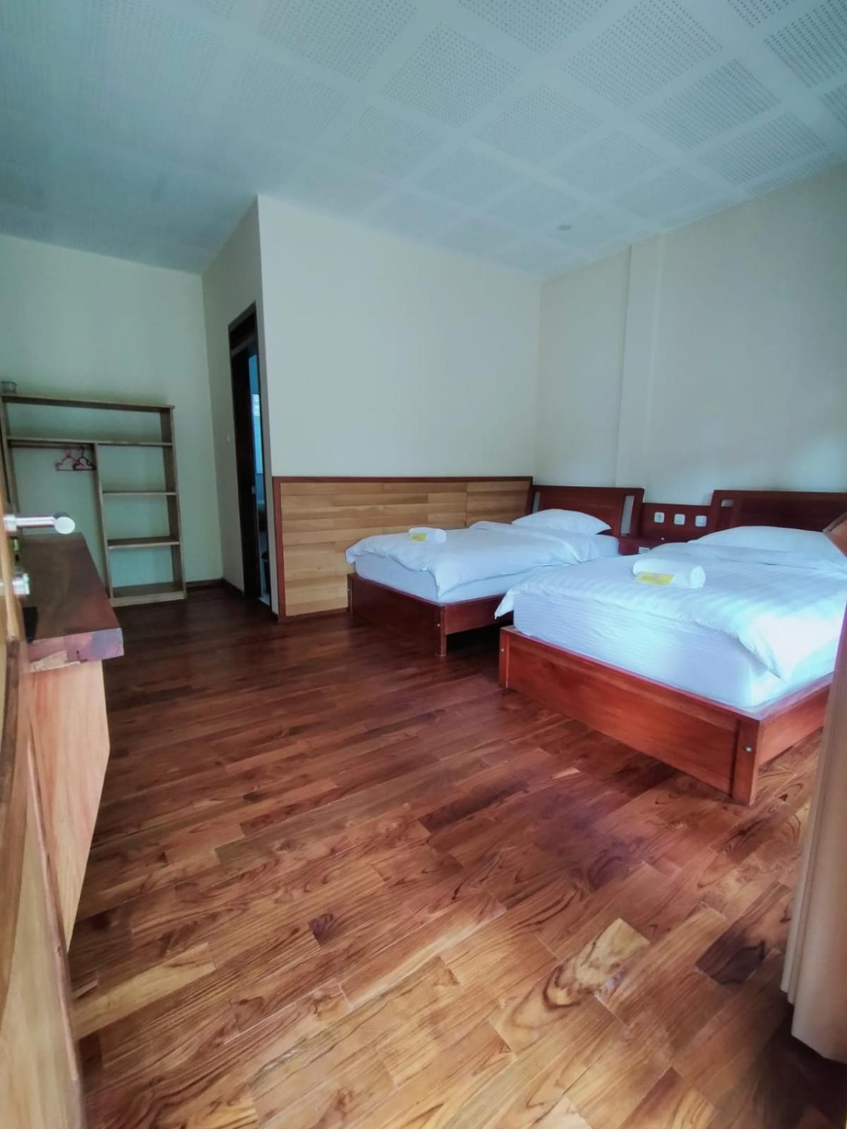 Spring Hill Hotel Ruteng Eksteriør bilde